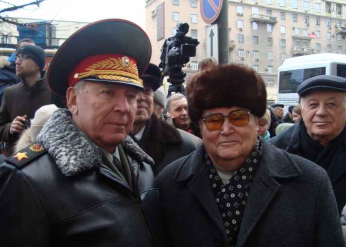 Открытие мемориальной доски памяти Л.Брежнева